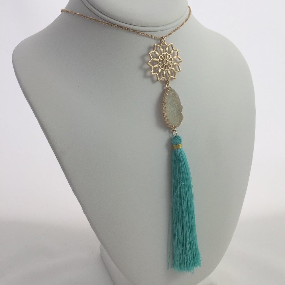 Jewelry necklace tassel long blue mint yellow gold tone elegant new